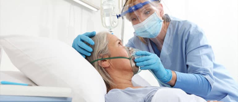 Man pointing to CPAP screen